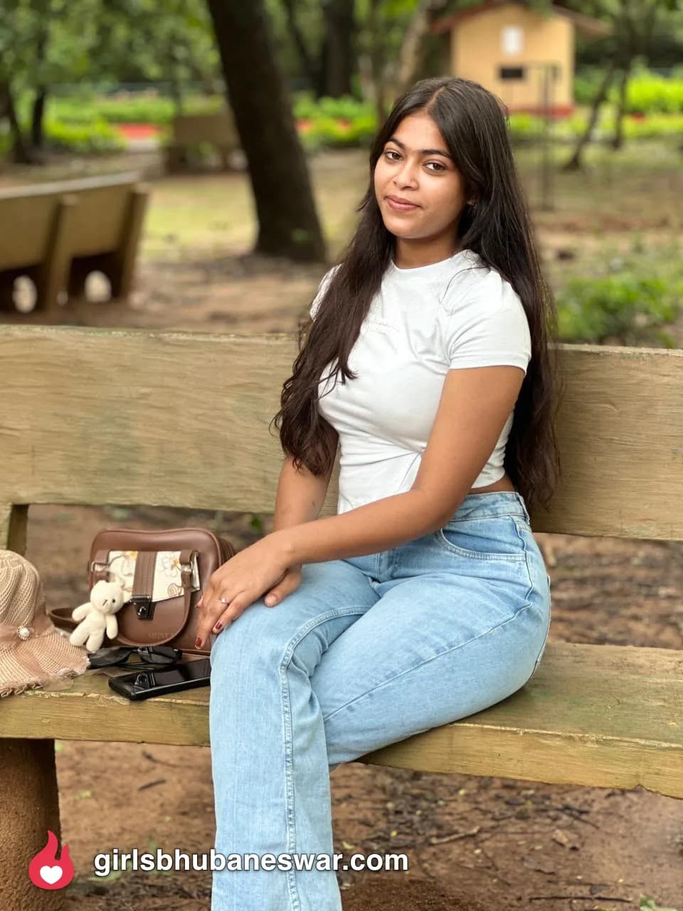 Priya photo 3