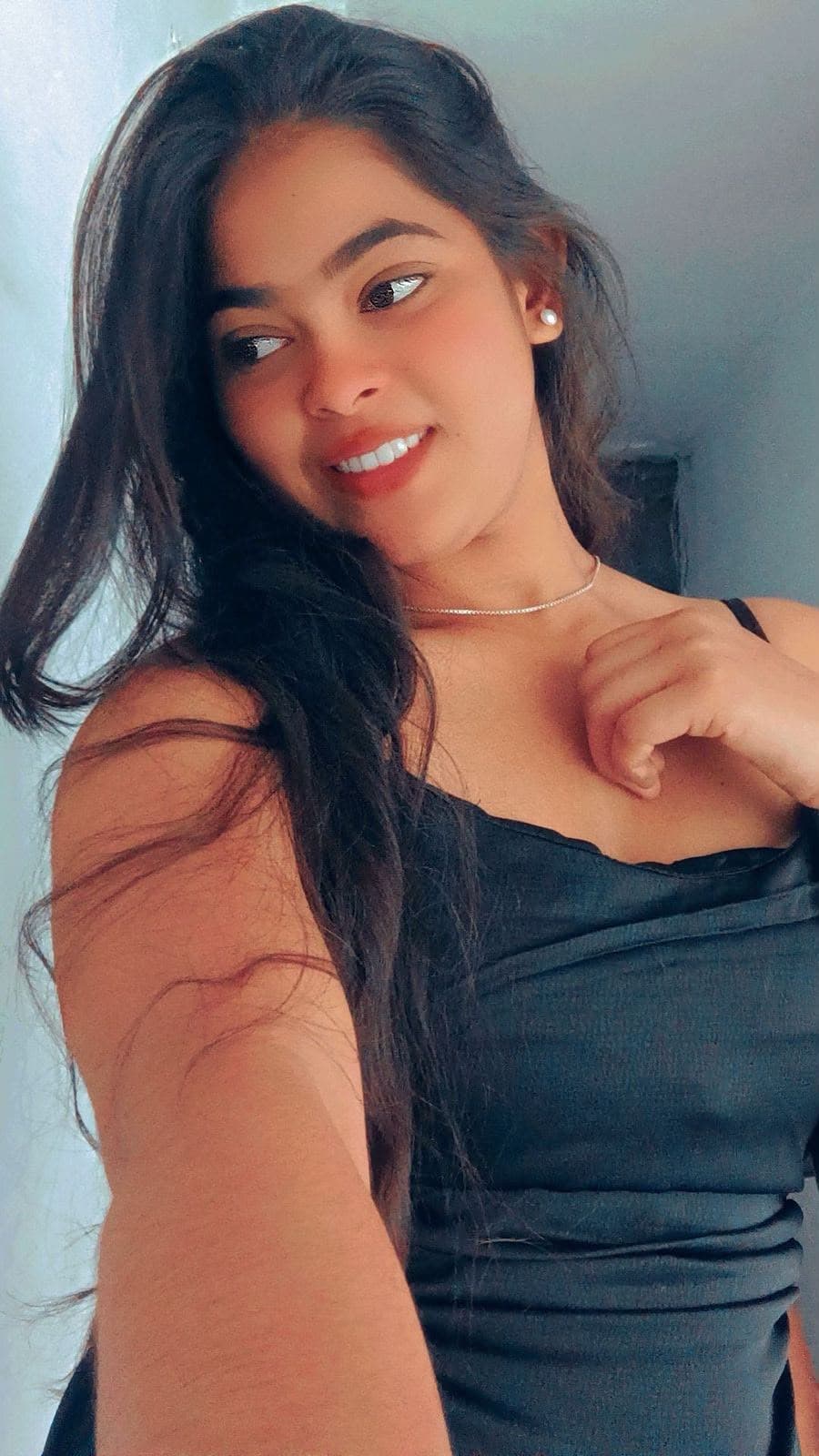 Priya photo 2
