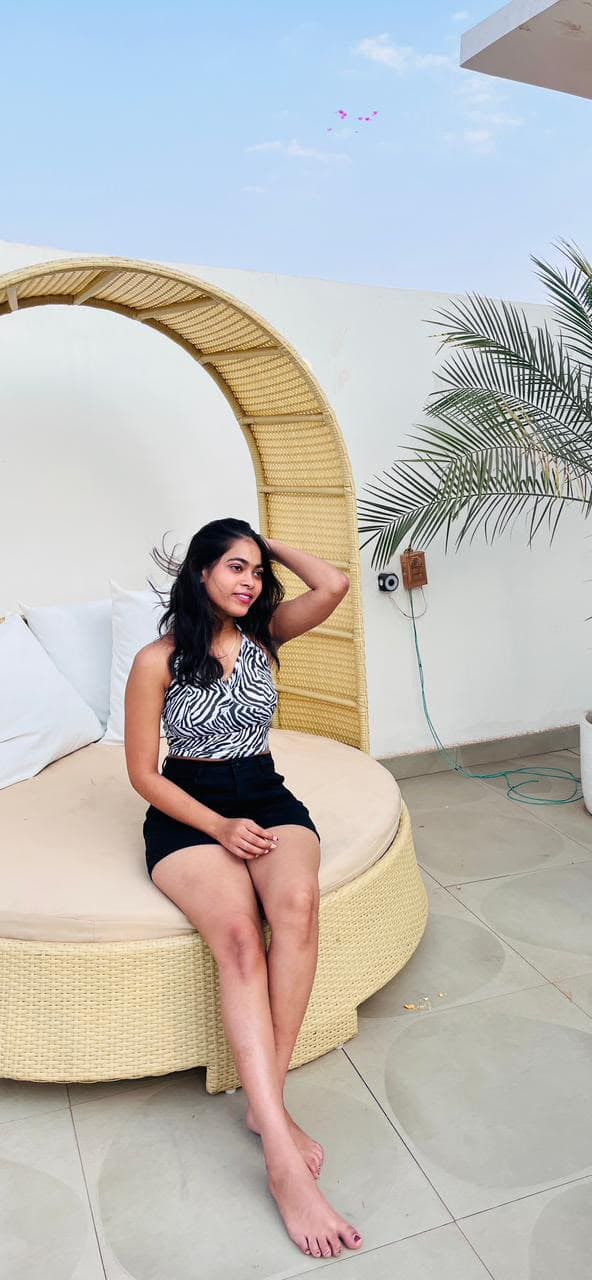 Priya photo 5