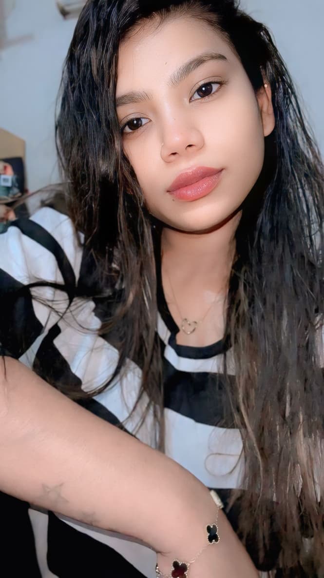 Aisha photo 3