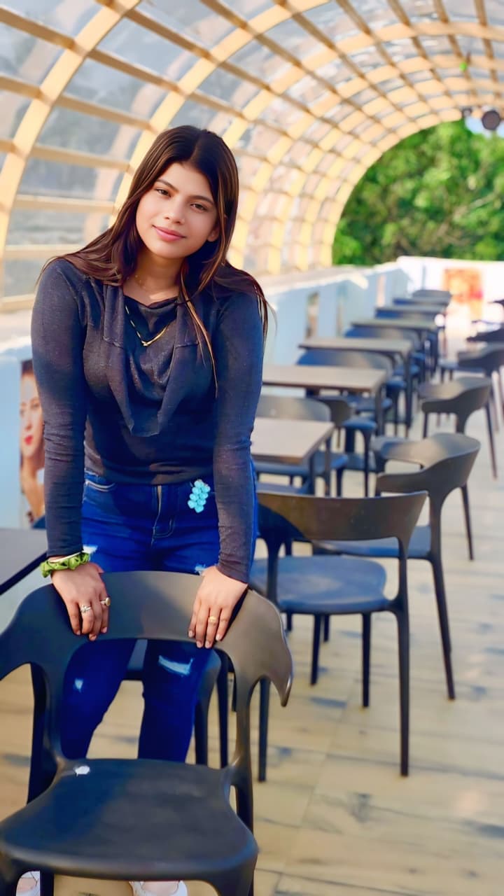 Tanvi photo 4