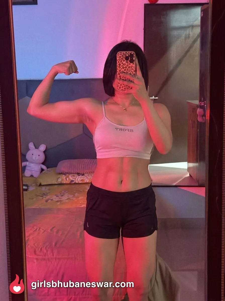 Nisha — Indian companion Bhubaneswar