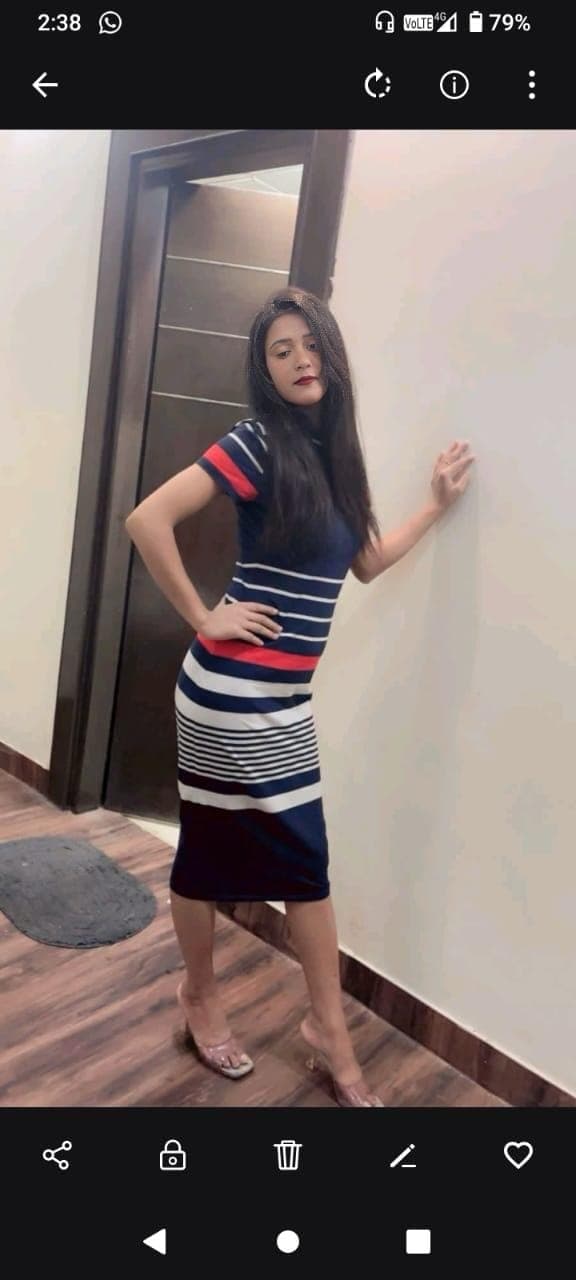 Riya photo 2