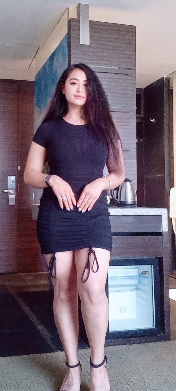 Eleena photo 2